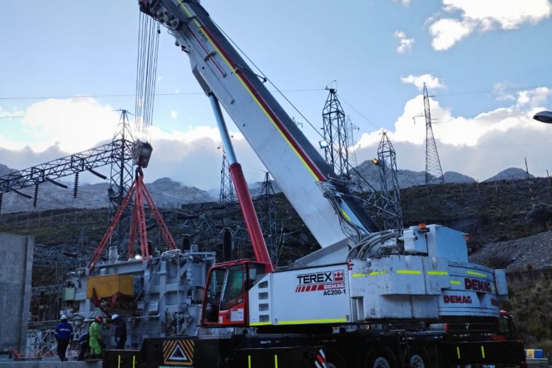 GRUAS TELESCOPICAS